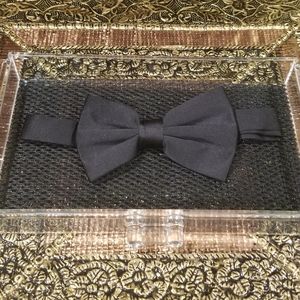 Black Ready Tied Bow Tie By Stacy Adams